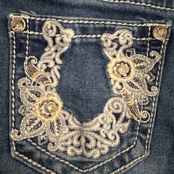 WIRED HEART GIRLS SIZE 6 ADJUSTABLE WAIST BOOTCUT JEANS - Picture 9 of 11